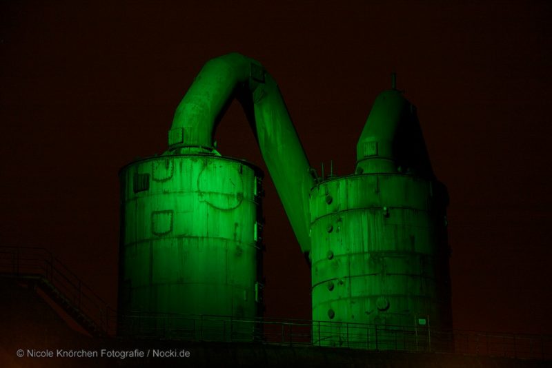 Eisenhütte bei Nacht II