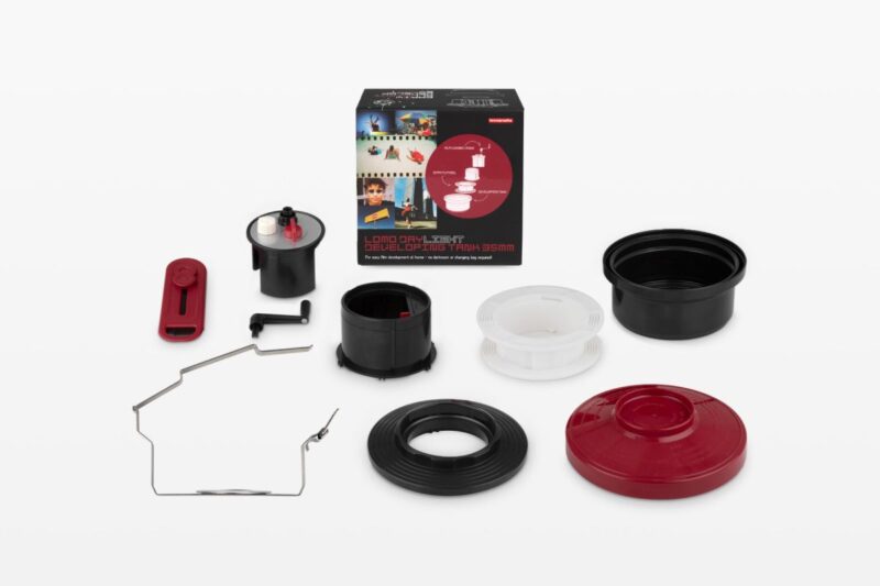Der Lomo Daylight Developing Tank für Fimentwicklung ohne Dunkelkammer